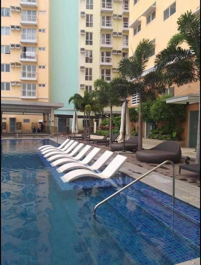 Budget Accommodation Holland Park Condominium Southwoods Binan Laguna Jalang Εξωτερικό φωτογραφία